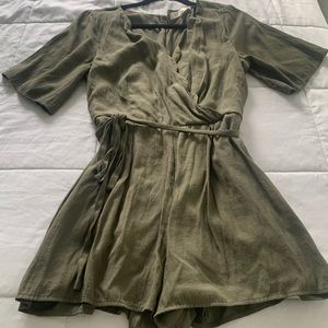 Women’s Green Scalloped Wrap Romper